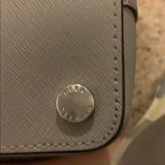 Light gray Michael Kors purse - Picture 11 of 16